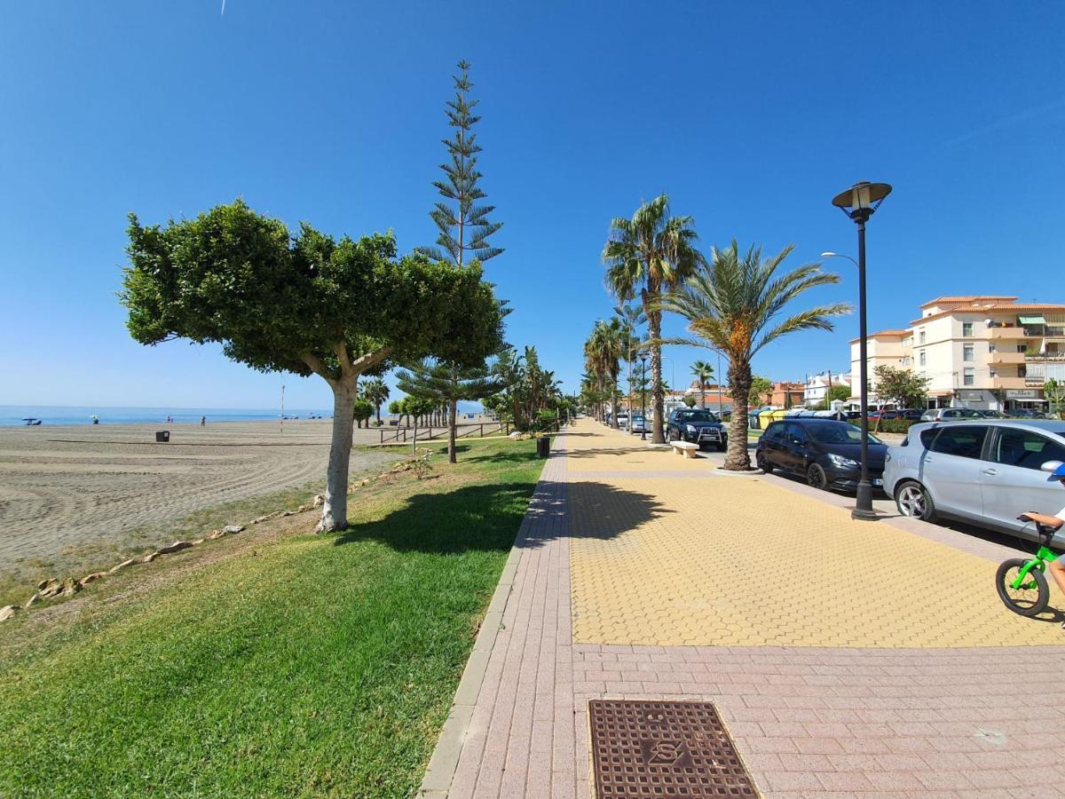 Boutique Apartment Near The Beach, 1 Gbps Wi-Fi Málaga Eksteriør billede
